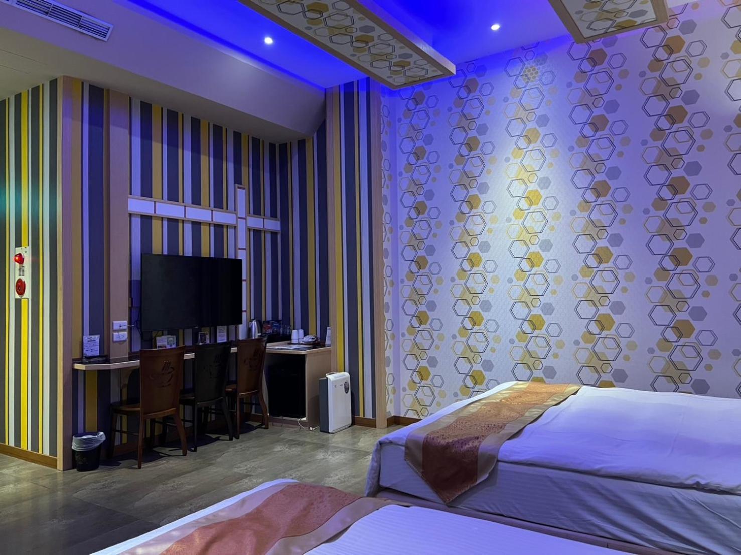 Wei Feng Exquisite Motel Pintung Branch Pingtung Buitenkant foto