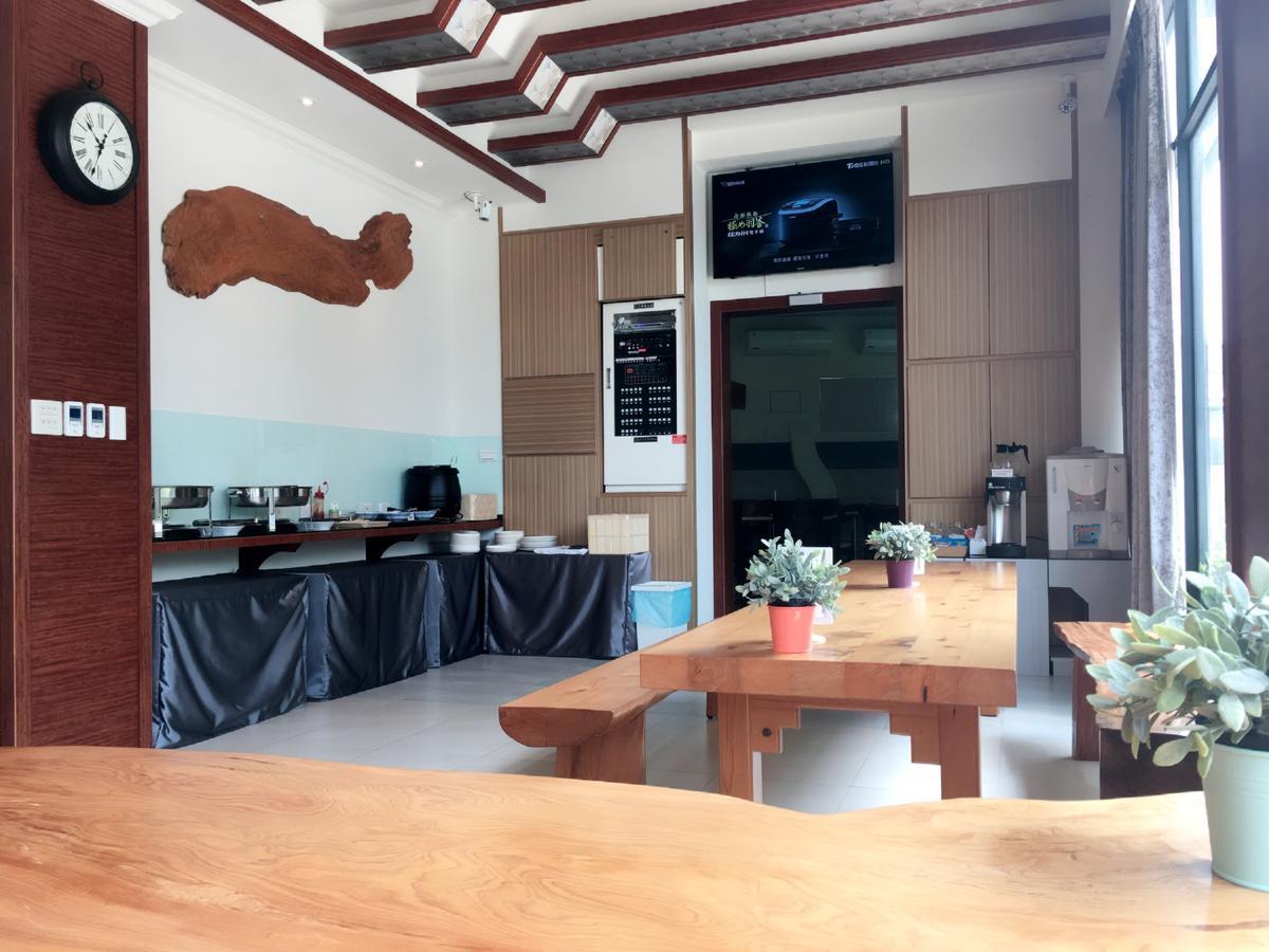 Wei Feng Exquisite Motel Pintung Branch Pingtung Buitenkant foto