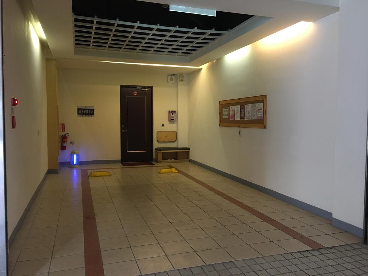 Wei Feng Exquisite Motel Pintung Branch Pingtung Buitenkant foto
